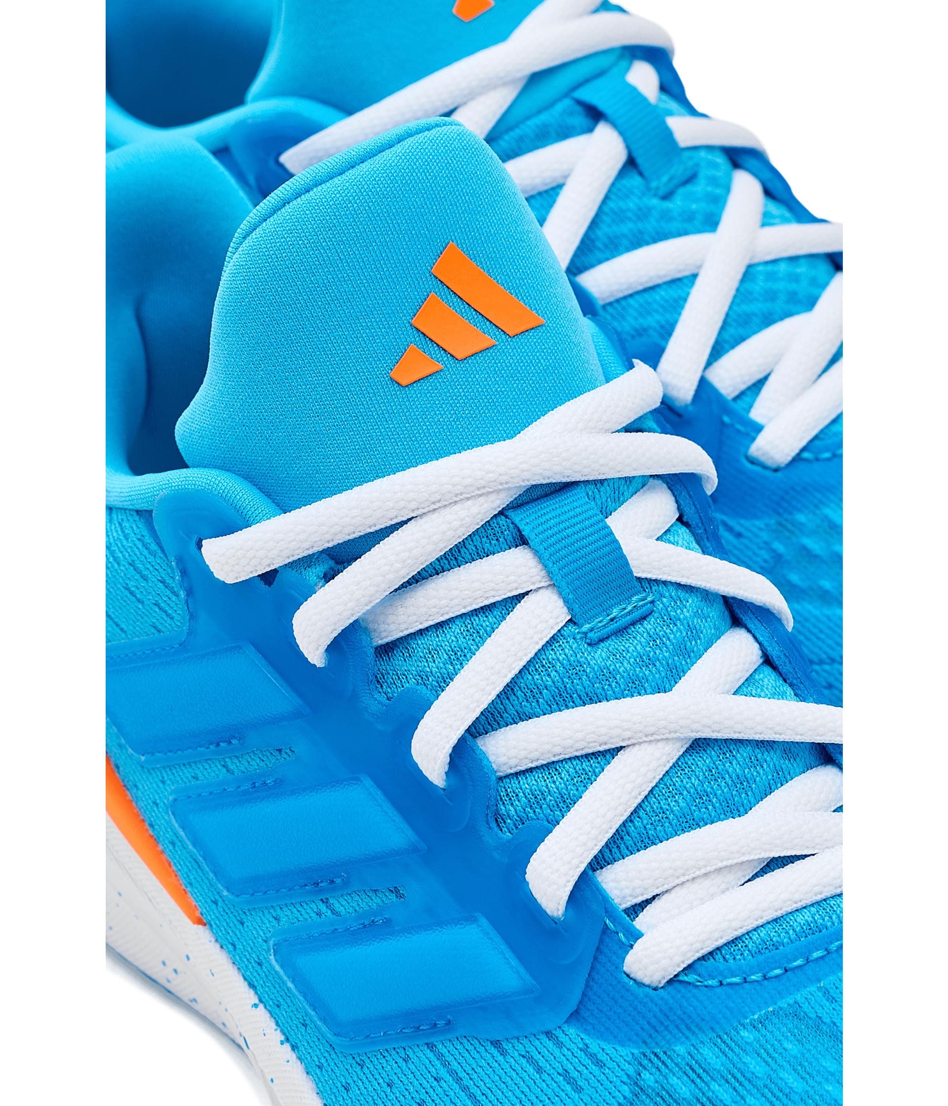 adidas Kids UltraRun 5 Shoes (Big Kid) — vista 3