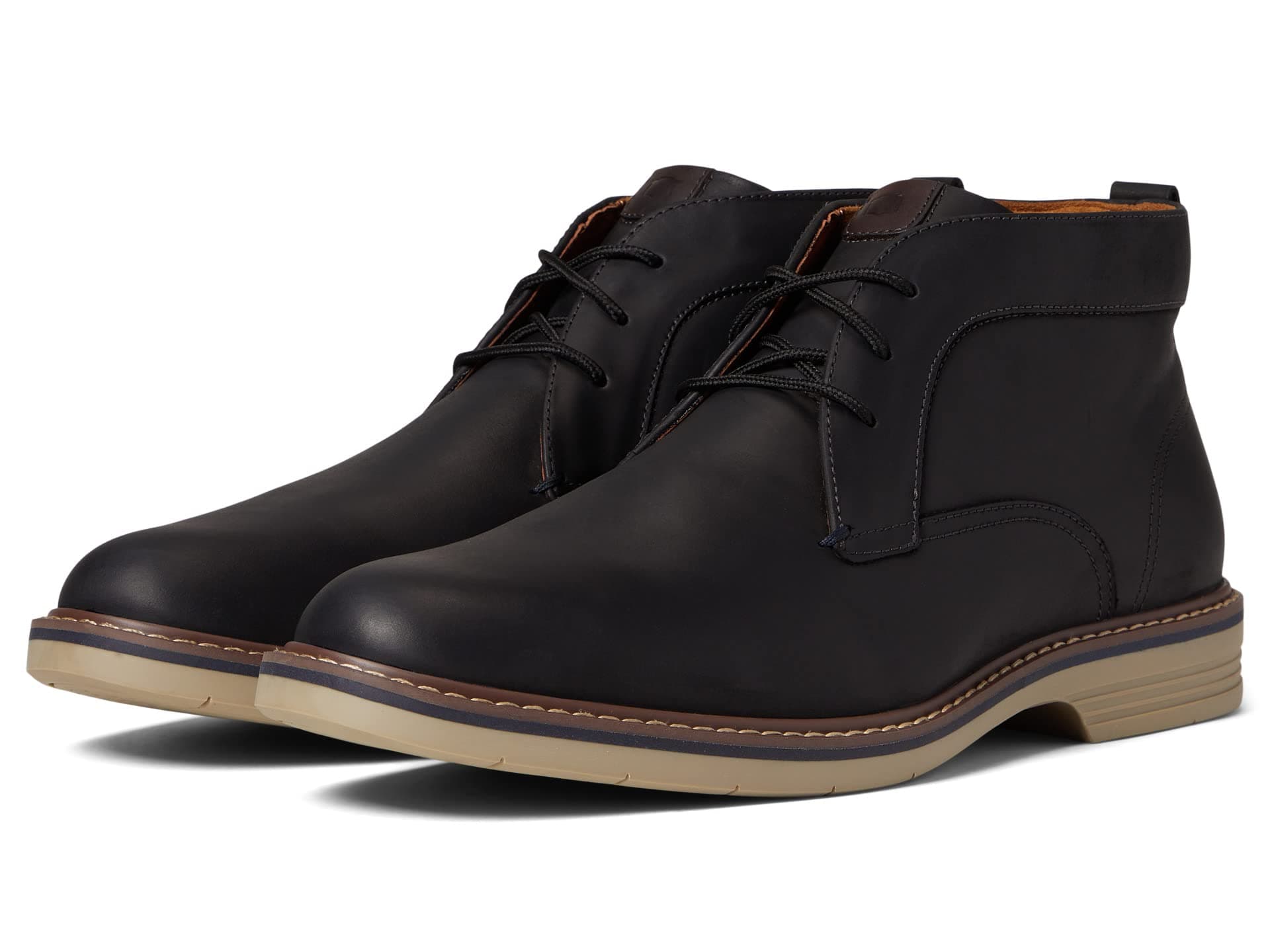 Florsheim Norwalk Plain Toe Chukka Boot — cor Preto