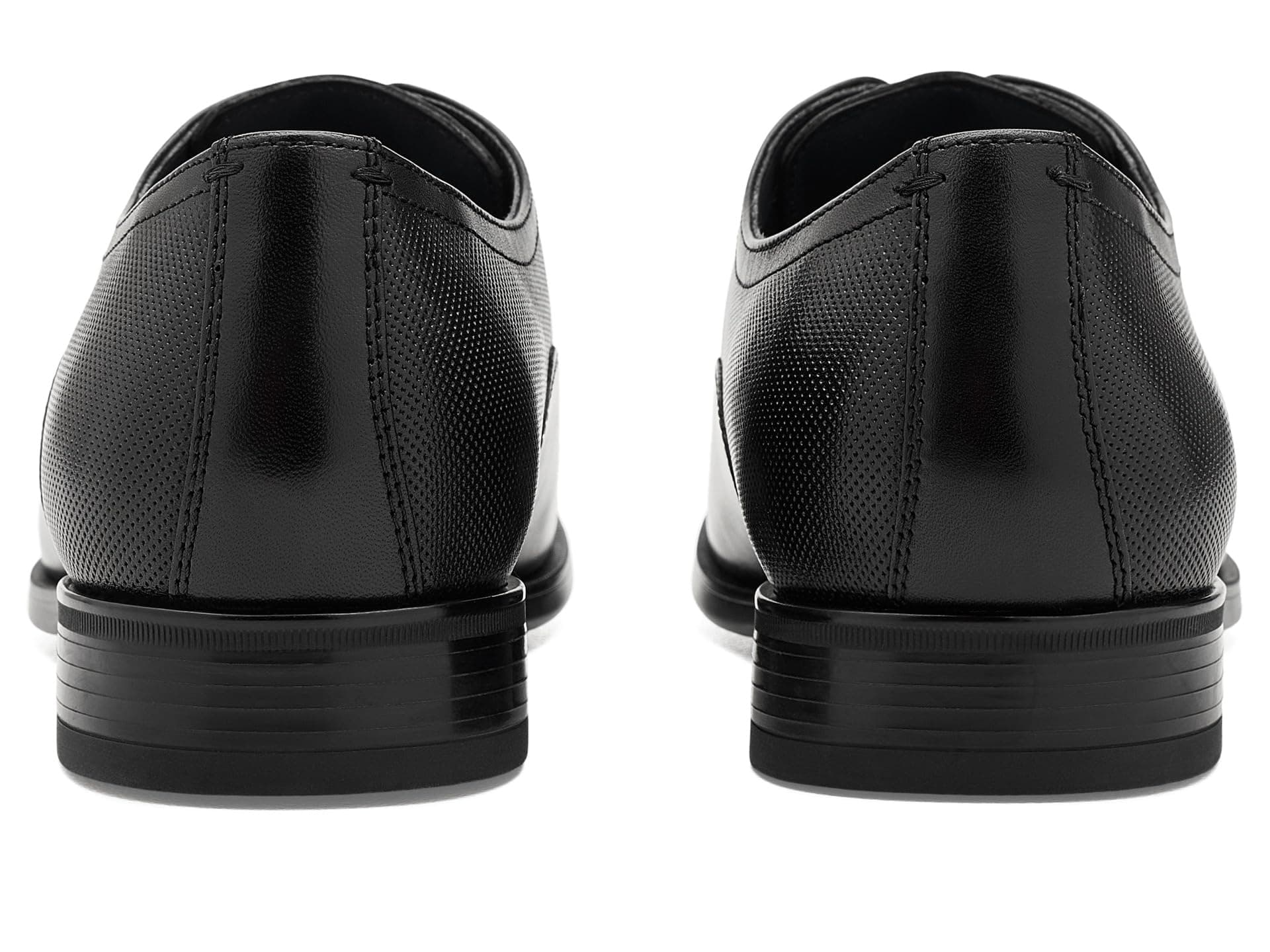 Johnston & Murphy Mills Perfed Cap-Toe — vista 2