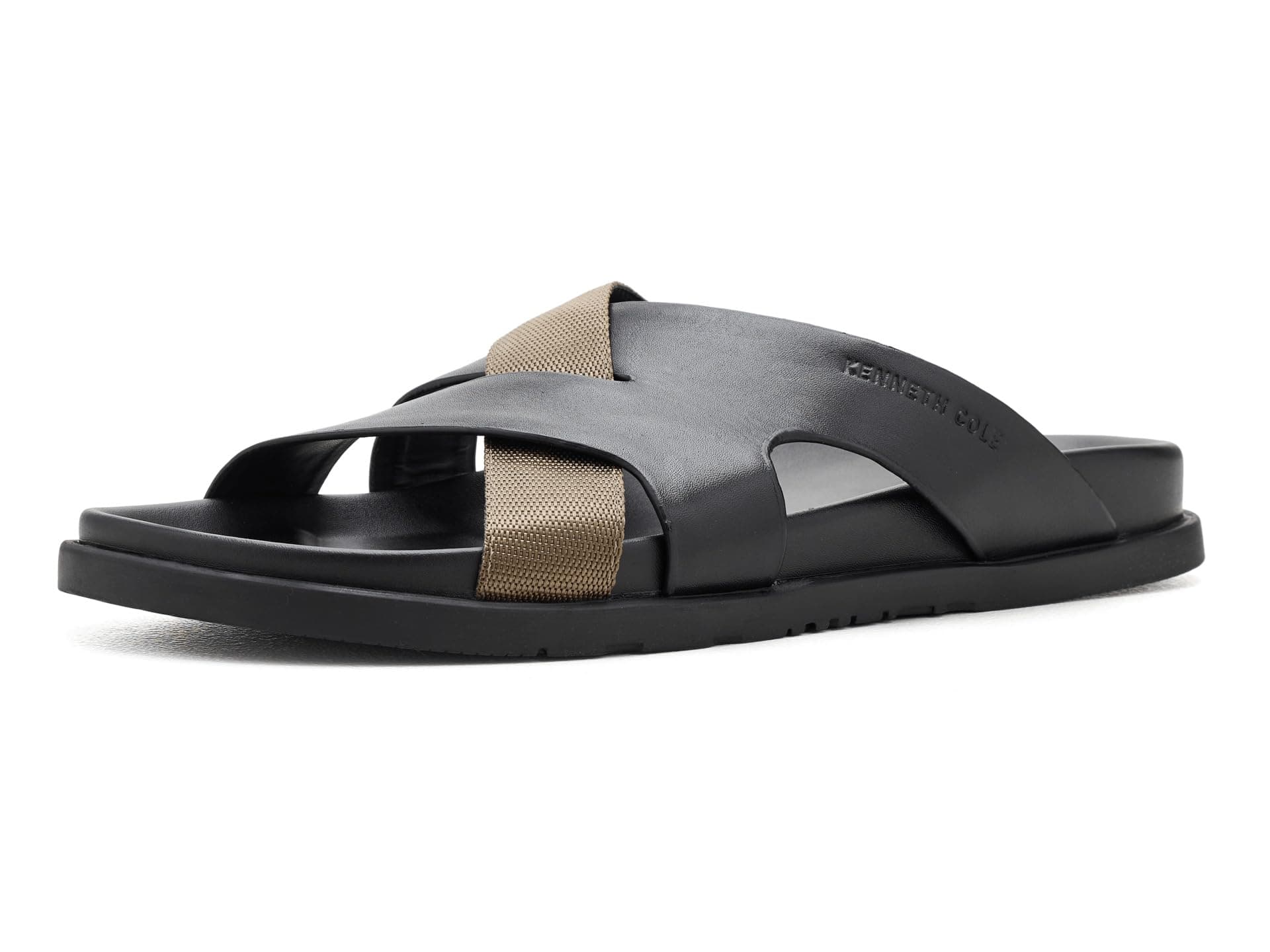Kenneth Cole Wassen — cor Preto