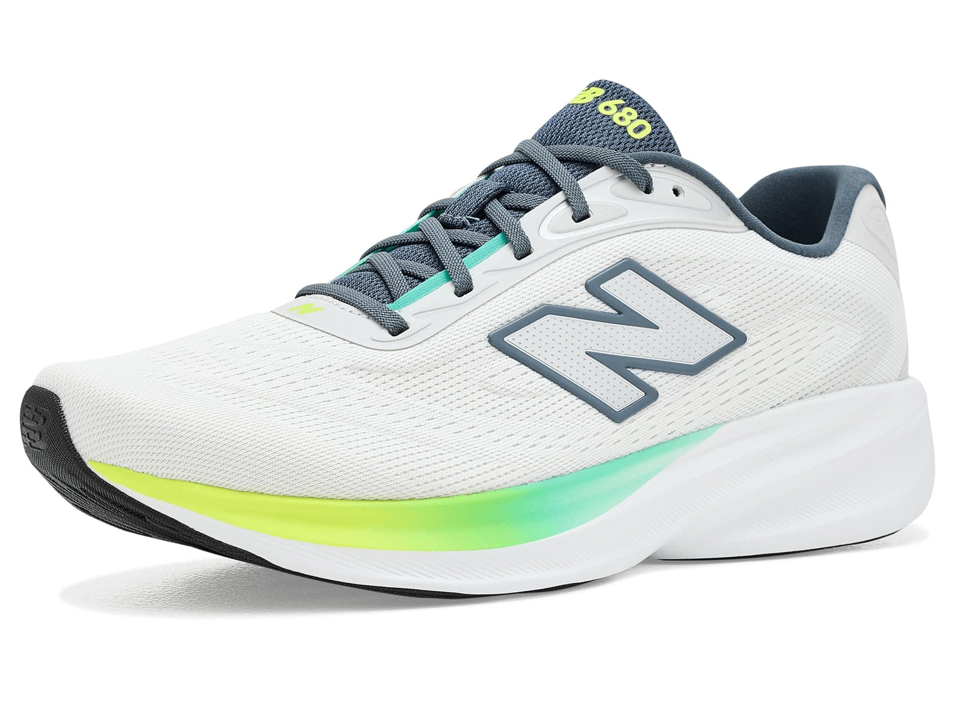 New Balance Fresh Foam 680 V9 — vista principal