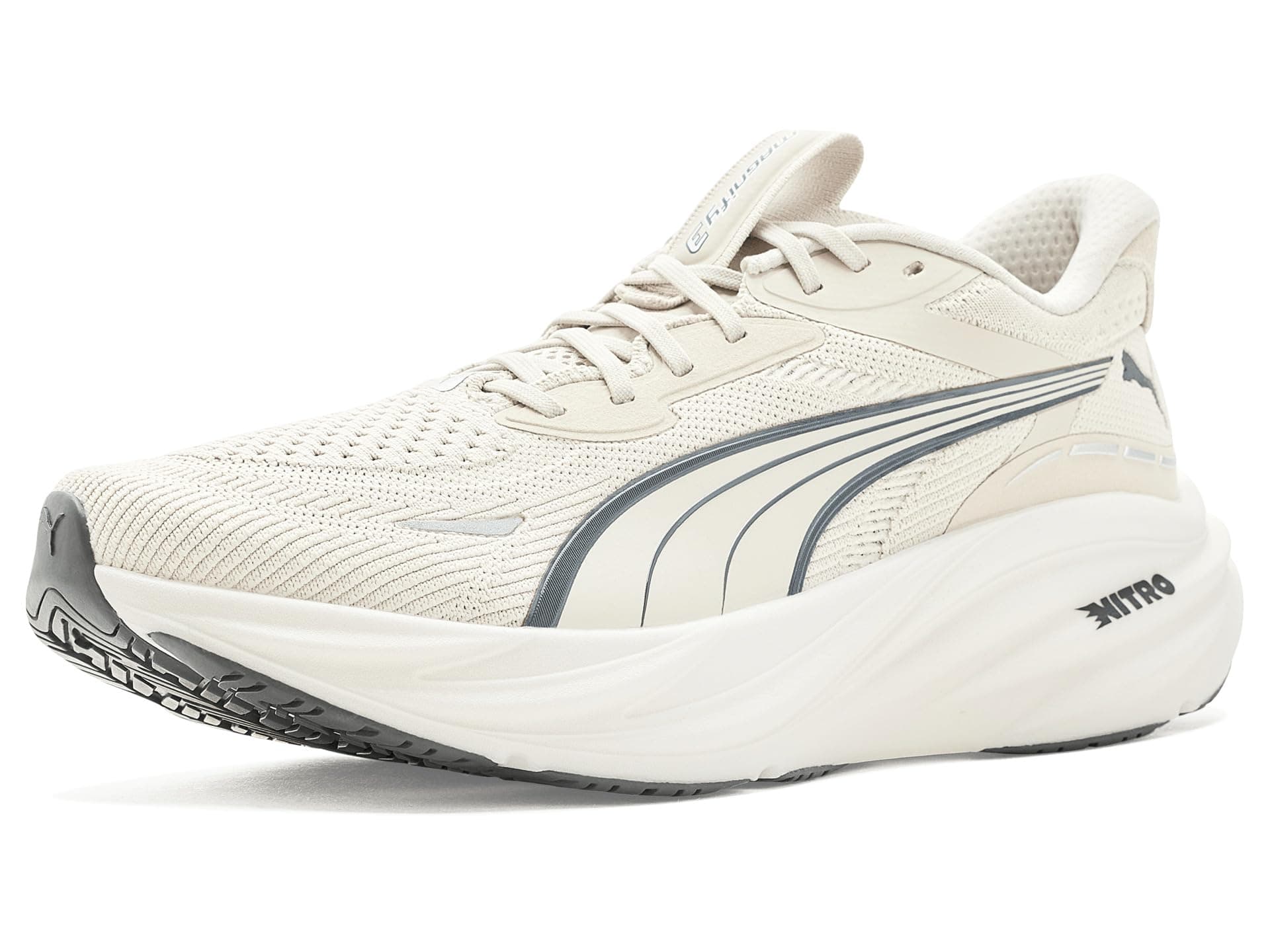PUMA Magnify Nitro 3 Running Shoes — cor Prata