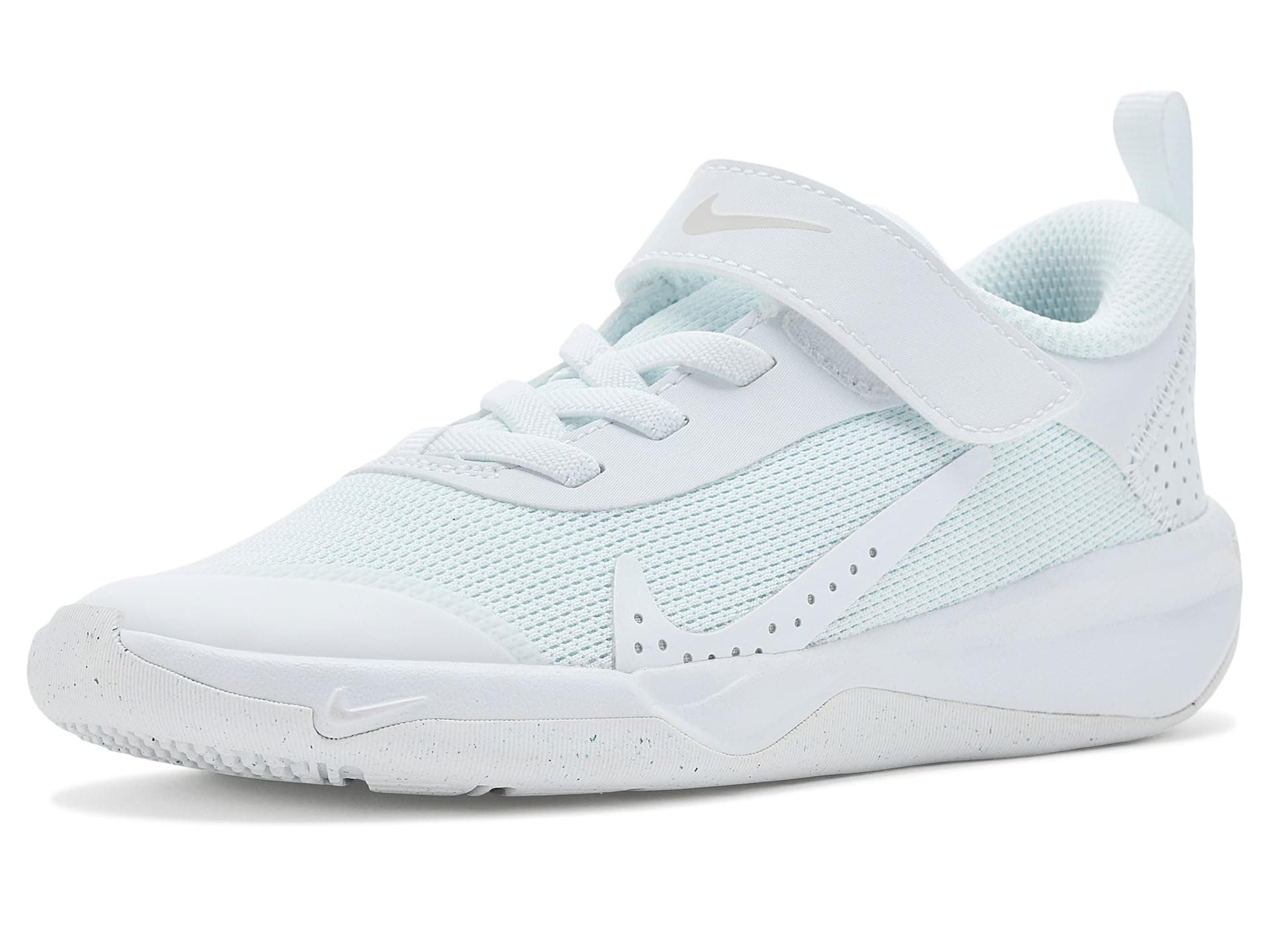 Nike Kids Omni (Little Kid) — cor Prata