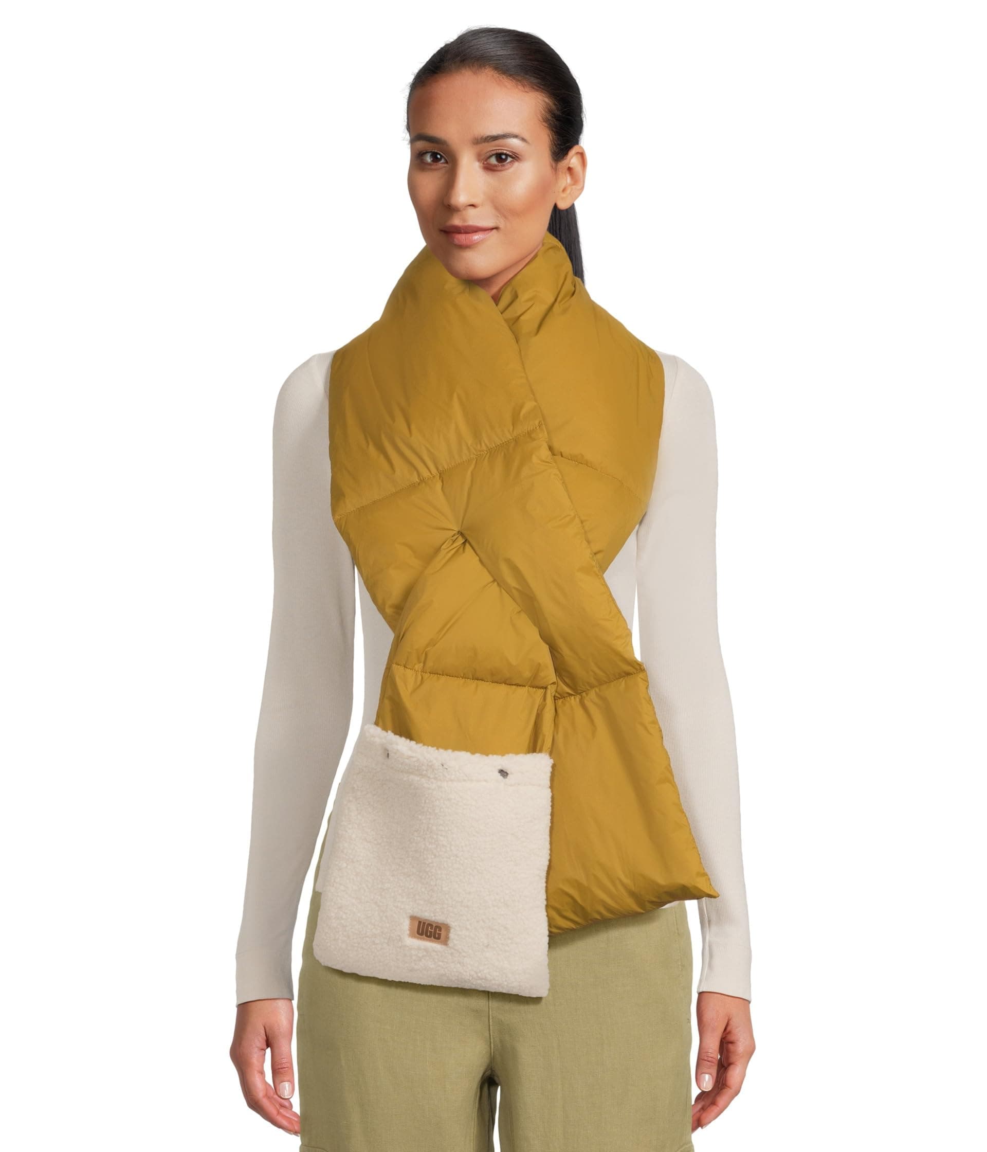 UGG All Weather Fluff Packable Scarf — cor Verde