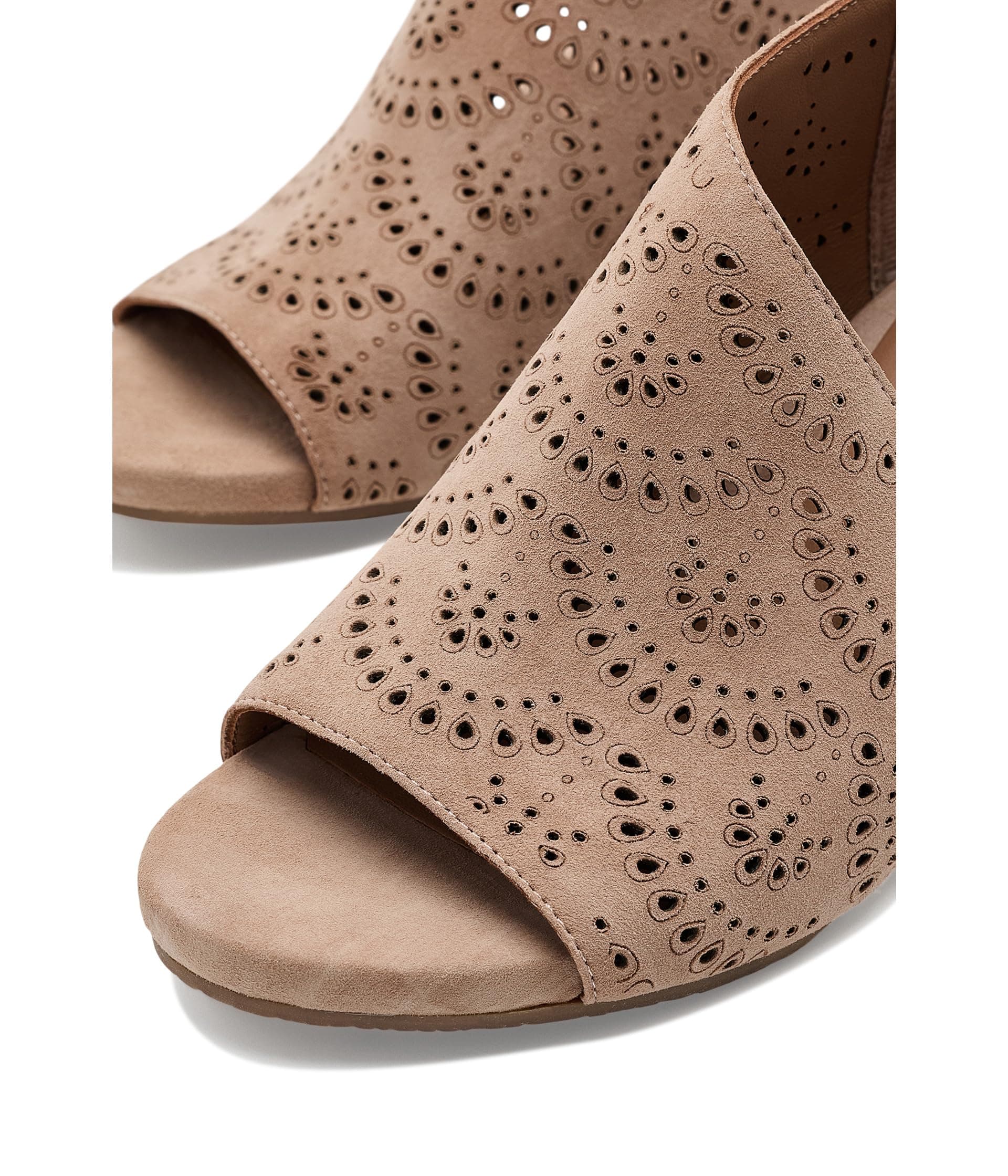 Gentle Souls by Kenneth Cole Talerie Perf — vista 3