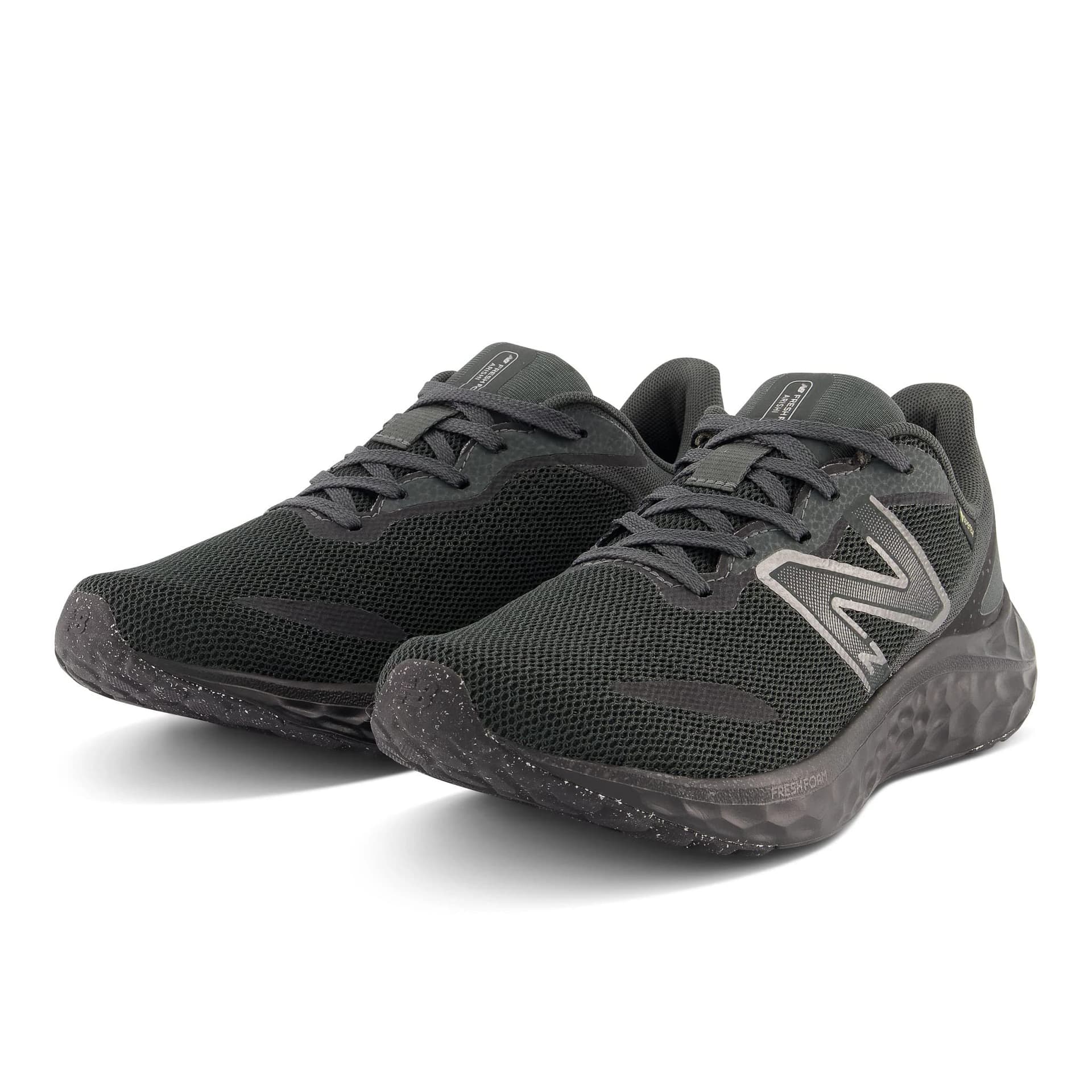 New Balance Fresh Foam Arishi v4 GTX — vista principal
