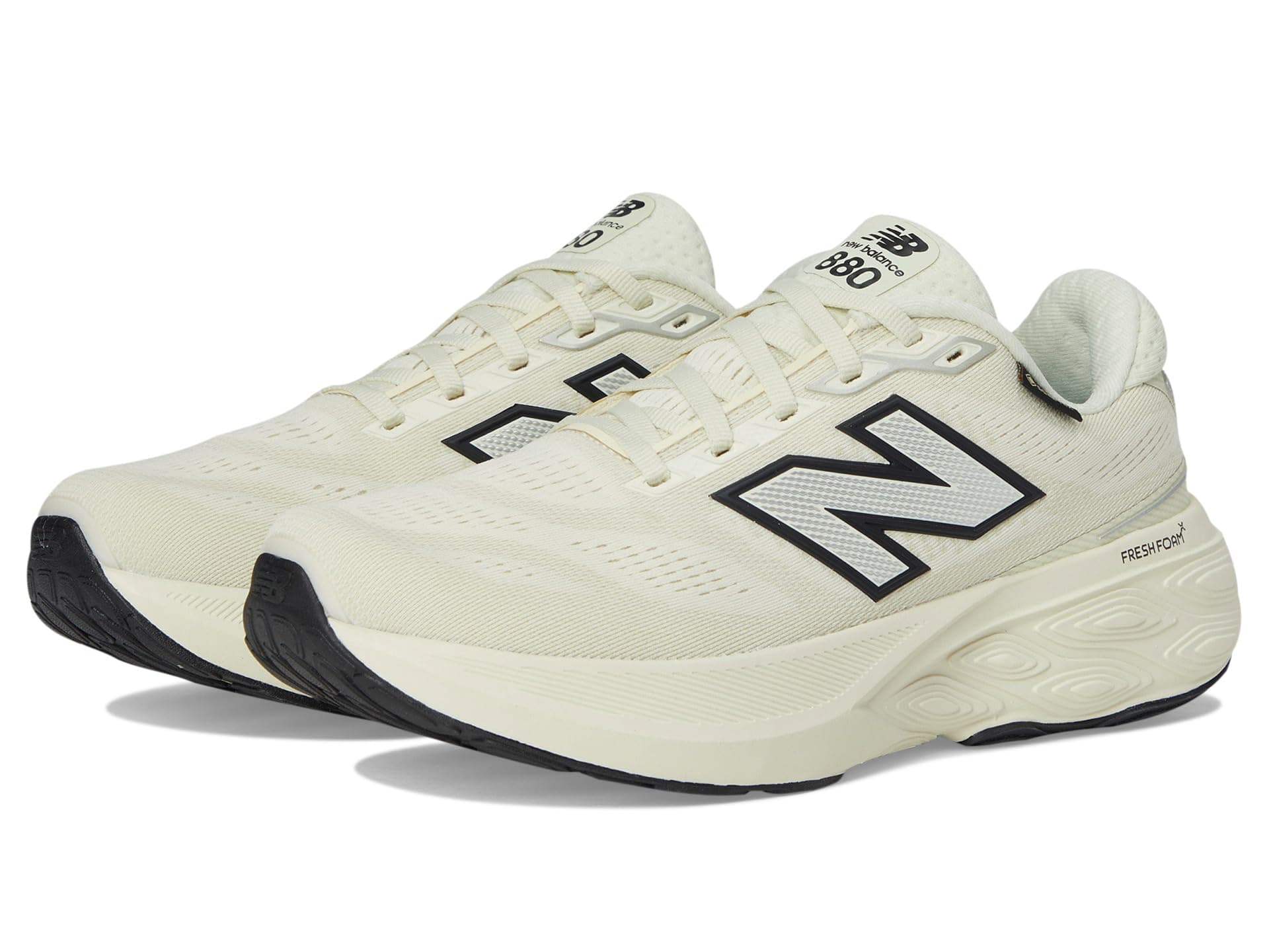 New Balance Fresh Foam X 880 v15 GORE-TEX — vista principal