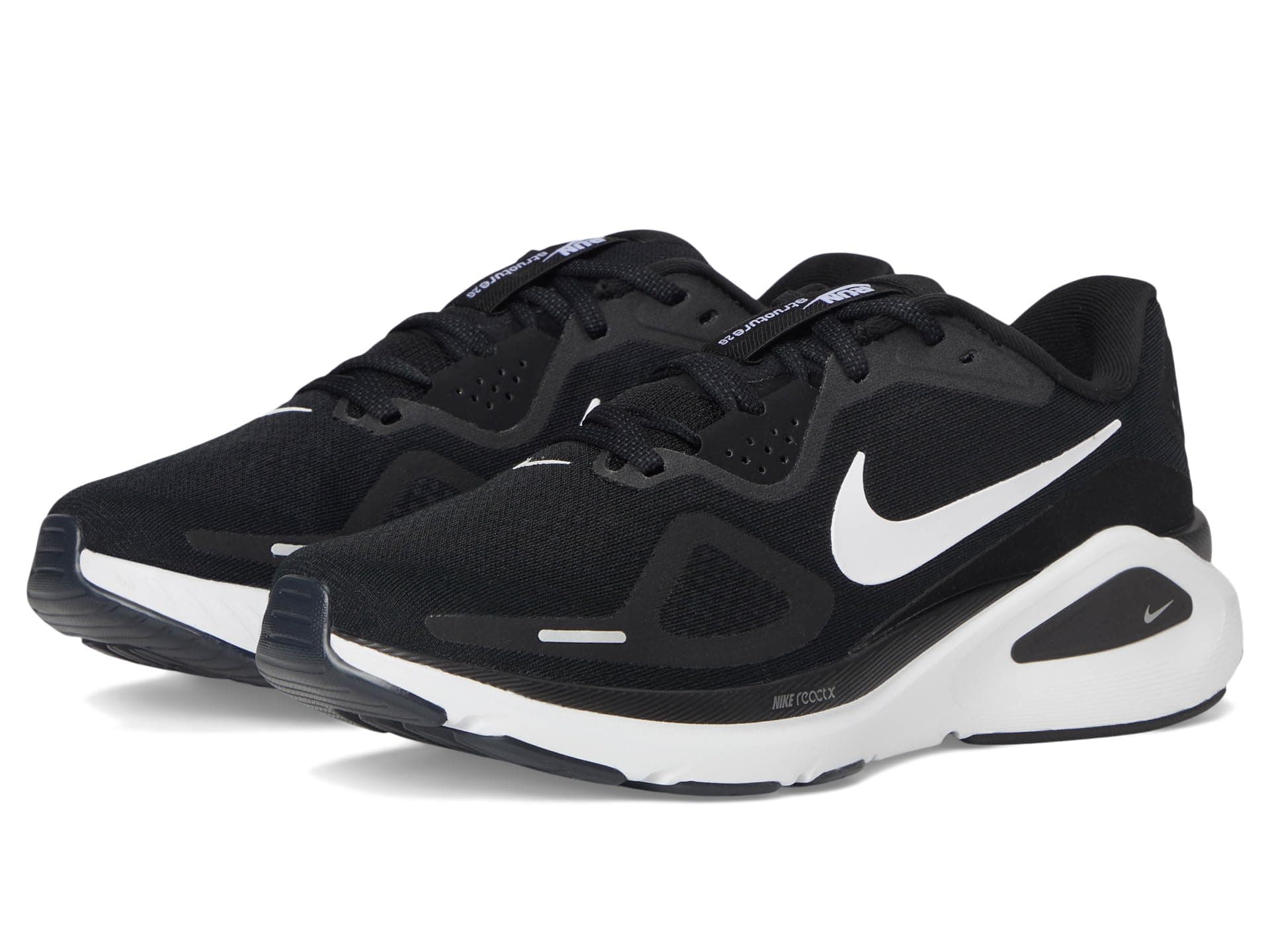 Nike Structure 26 — cor Prata