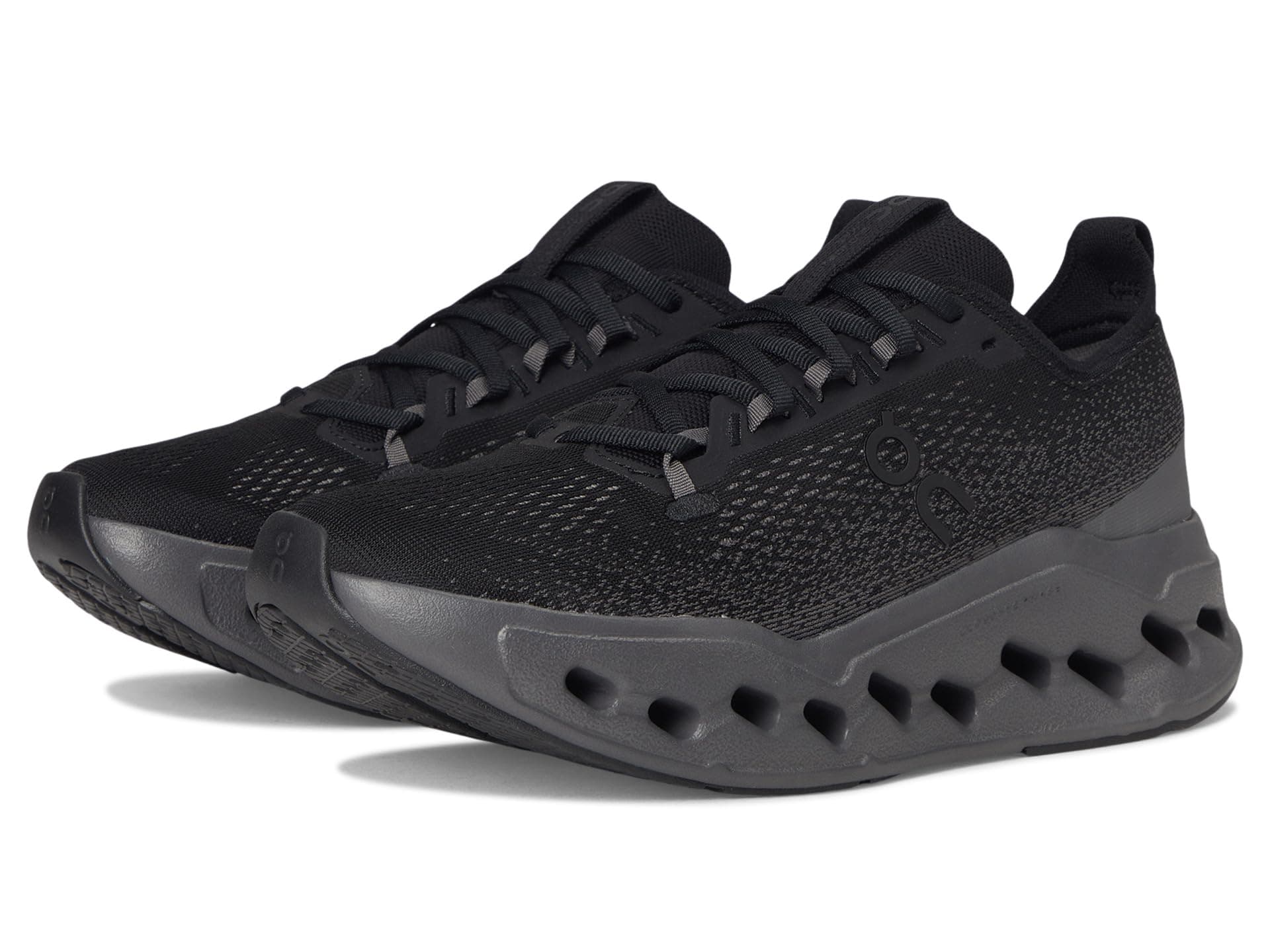 On Cloudsurfer Max — cor Preto