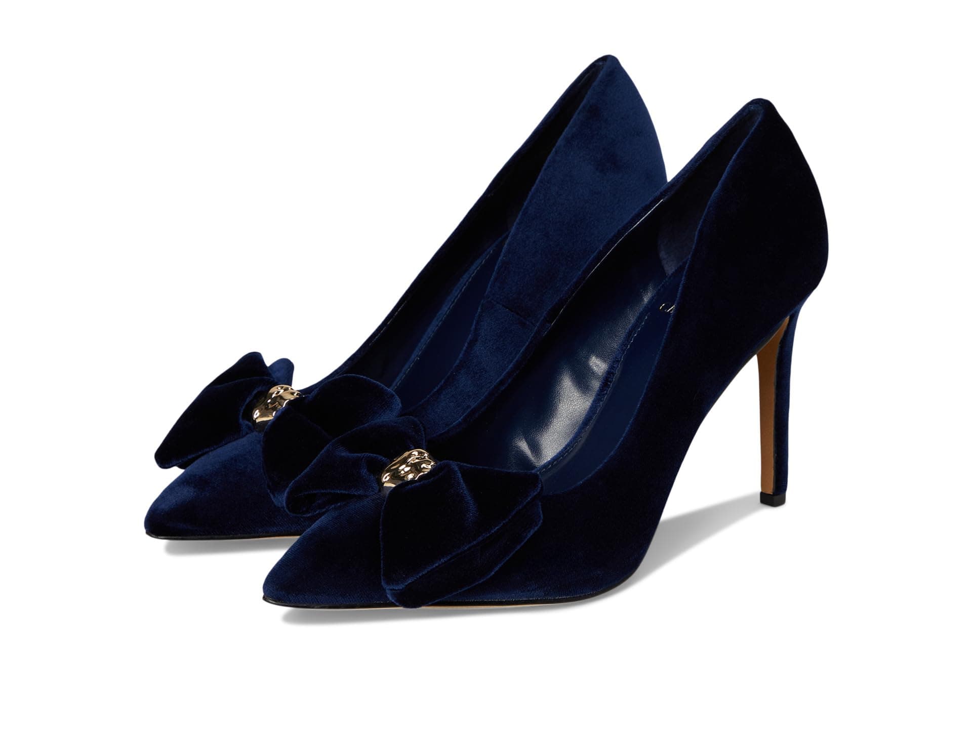 Vince Camuto Haylez Bow Detail Pump — cor Marinho