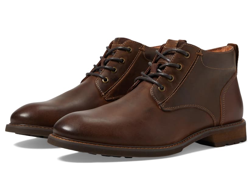 Florsheim Lodge Plain Toe Chukka Boots — vista principal